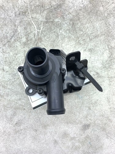 Aston Martin DBS 2019 Water pump with housing Photo - $55
