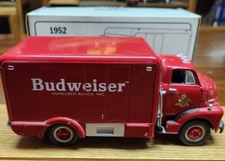 First Gear Budweiser 1952 GMC Insulated Van Delivery Truck 1/34