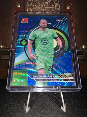 2022-23 TOPPS Finest Bundesliga Maximilian Arnold Blue Wave /150
