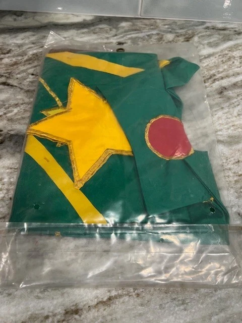 Angled Christmas Tree 3-D Flag 28 x 44 Vintage NOS - Image 4 of 4