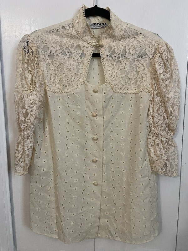 Vintage Joyana Blouse Cream Cotton Goth Core Lace High Neck Sz Small