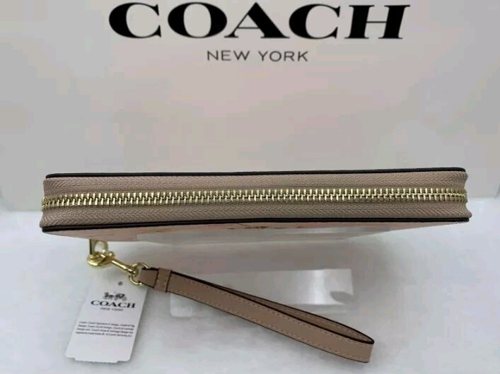 COACH Floral Print Pink Long Wallet Round Zip with Strap New