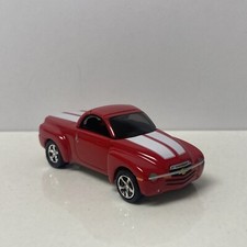 2005 05 Chevy SSR Collectible 1/64 Scale Diecast Diorama Model