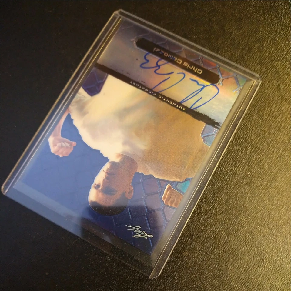 #12/25 Chris Camozzi Rookie Auto 2011 Leaf Metal MMA Autograph Card Glory UFC - Image 2 of 4