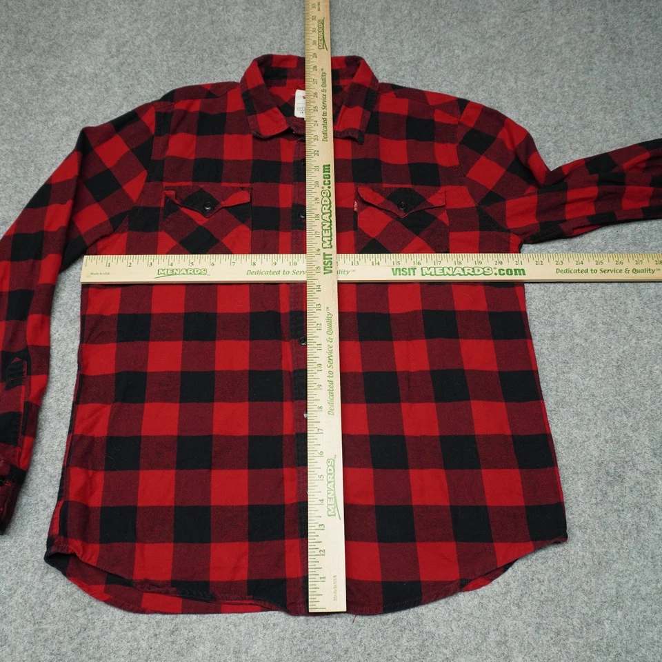 Camisa informal con botones Levi's para hombre roja negra algodón grande Foto 4 de 4