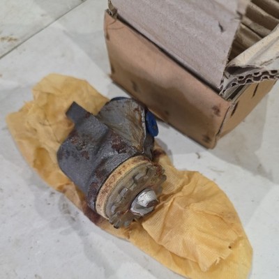 NOS Lockheed Smiths Morrison Elektrofahrzeug Bremsrad Zylinder LW13293 Float