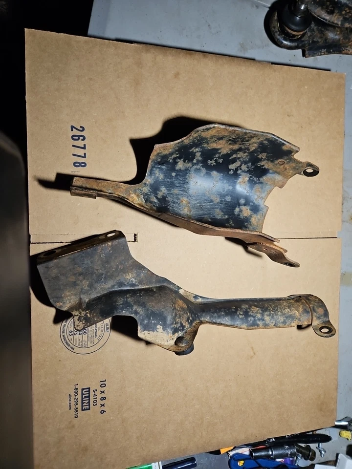 Yamaha Timberwolf 250 1996 4x4 cubiertas protectoras del eje de transmisión delantero YFB250FW  Foto 2 de 4