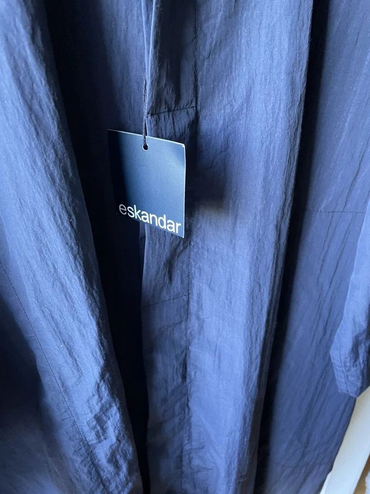 NWT Bergdorf Goodman eskandar Wide A-Line Back Pleat Coat Navy Dark Size 0 - Image 2 of 4