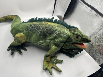 Folkmanis Iguana Hand Puppet Plush Stuffed Animal Toy Large Green Washable Cute