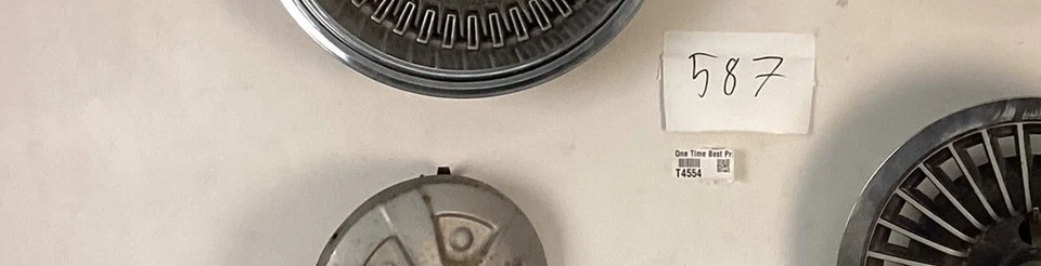 Ford Mustang Fairmont Mercury Capri Mag 1978-1991 tapacubos cubierta de rueda plateada Foto 2 de 2