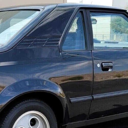 Ford EXP, Mercury LN 7: 1982, 1983, 1984, 1985 - 1988, cuarto derecho de cristal Foto 3 de 4