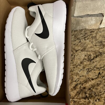 womens white roshes with black swoosh