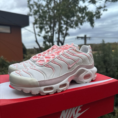 New Pink Air Max Plus Black White Vivid Pink Air Max Plus Tn Gs