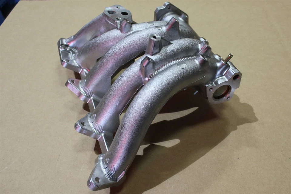 Colector de admisión Prizm Geo GM 94847375 1989-1992 nuevo stock antiguo nuevo de fábrica OEM Foto 2 de 4