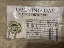 2009 NY New York Yankees Stadium Inaugural 1ST Game EVER Opening Day Pin SGA