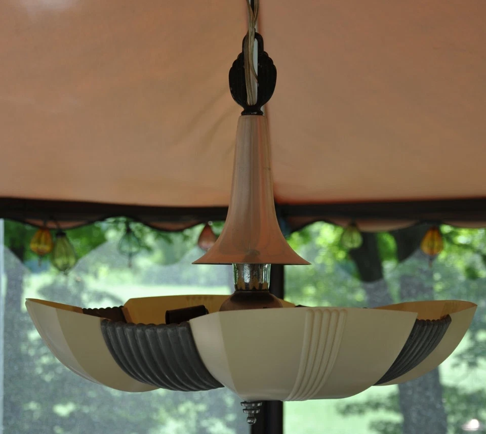 J C Virden Claremont Series Art Deco 4 slip shade Chandelier Fixture bakelite - Image 3 of 4