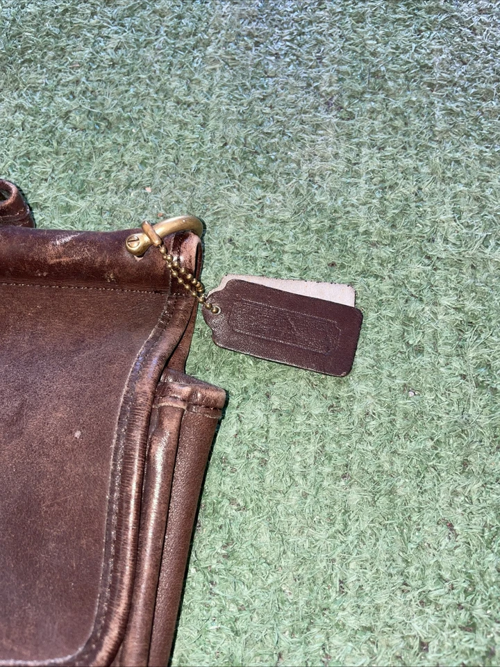 Bolso Willis marrón caoba vintage Coach 9927 (sin correa) Foto 2 de 4