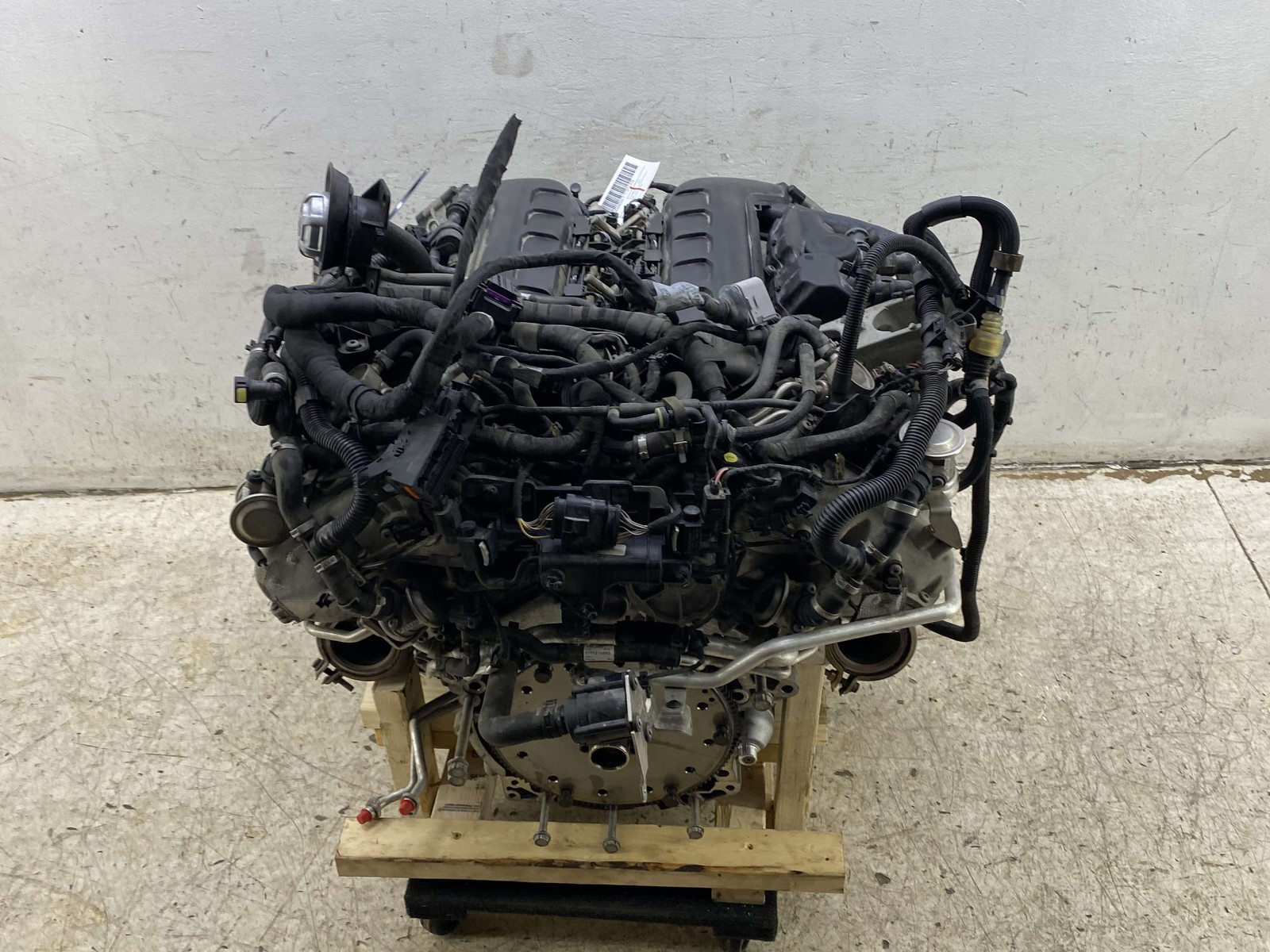 Bentley Bentayga 2015-2020 Motor P/N 36A973595Q