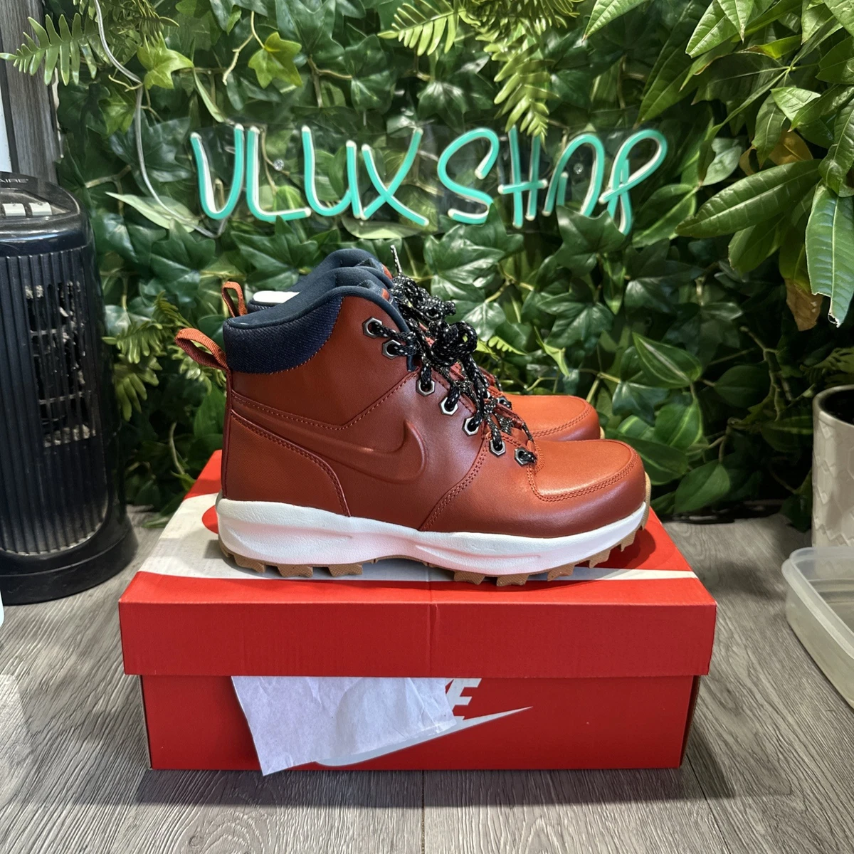 Nike Manoa Leather SE Boots Rugged Orange Denim Gum men\'s 8 Nike Manoa Leather SE Rugged Orange for Sale | Authenticity  main image 2