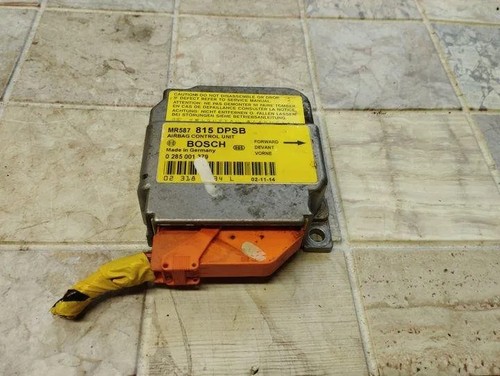 MITSUBISHI SPACE STAR MPV DGA Airbag-Steuergerät MR587815 0285001379 21039245