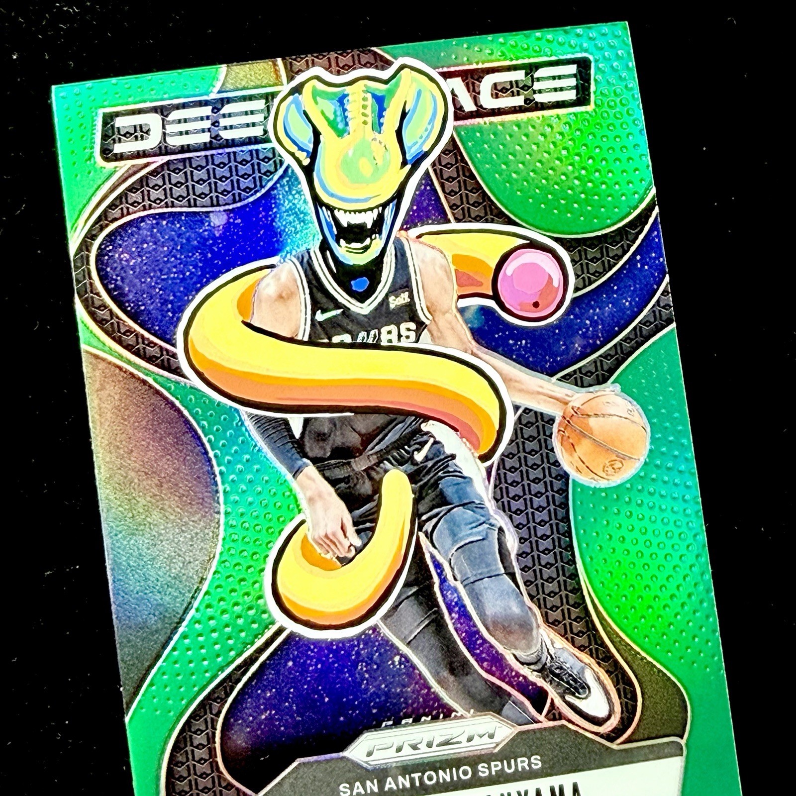1/1 VICTOR WEMBANYAMA 🔥 ALIEN GREEN PRIZM SSP 🔥 NEW PENINI: ONE OF ONE ART view 4