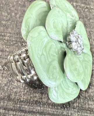 Flower Power Festival Green Marbled Enamel Rosette Statement Ring Stretch Band
