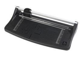 Avery TR002 A4 Photo and Paper Trimmer