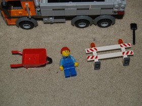 Lego City Tipper Truck 4434 - near complete missing 1x figure