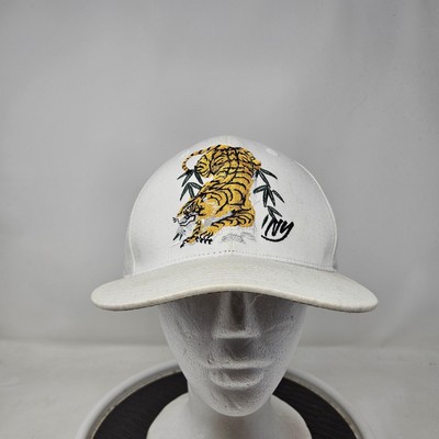 Carbon Elements Hat Cap Snap Back White Tiger Embroidered Graphic Mens New York
