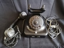 Altes Wählscheiben-Telefon Bakelit W38, schwarz, DDR-Ostalgie