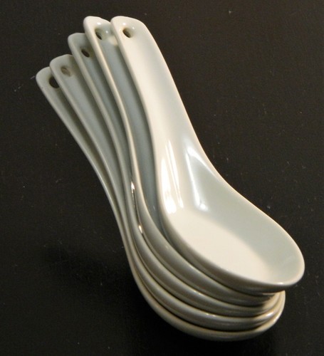 Asian Soup Spoons White Porcelain Small Ladle Set 5 - Picture 2 of 6