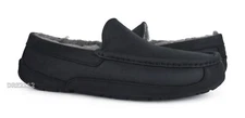 UGG Ascot Matte Leather Black Fur Slippers Mens Size 10 -NIB-
