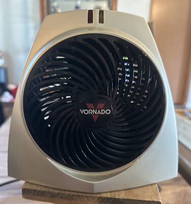 Vornado VH203 Personal Heater Compact Cool Touch Electric 750w 43765011188| 