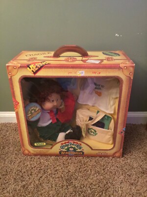 Vintage 1985 Coleco Cabbage Patch Kids World Traveler Spain Doll