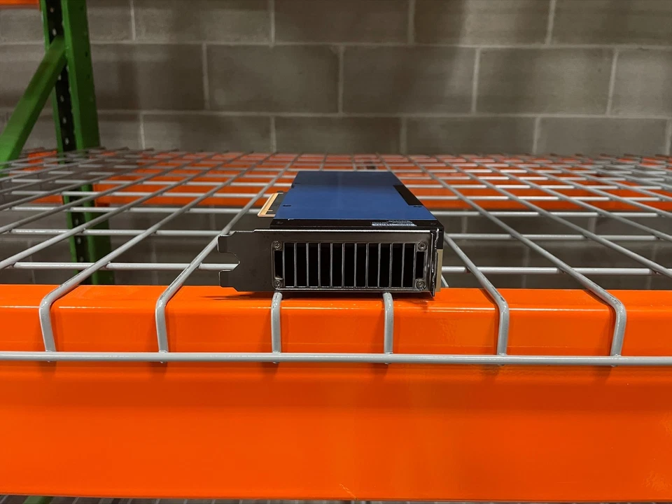 900-21010-0040-000 PCA NVIDIA H200 NVL PCIe Accelerator GPU - Image 3 of 3