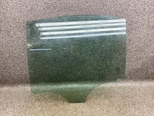 Türscheibe hinten links Fenster Glas Mercedes W205 C350 Limousine 17.2102.087 Türscheibe hinten links Fenster Glas Mercedes W205 C350 Limousine 17.2102.087