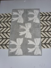 Pretty Bow themed bathroom rug 20"x32" Gray/White