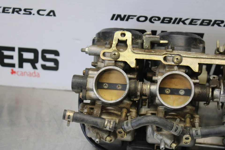 CARBURADOR/CUERPOS ACELERADOR COMBUSTIBLE PRINCIPAL YAMAHA YZF600R 96-07 BB158 Foto 2 de 4