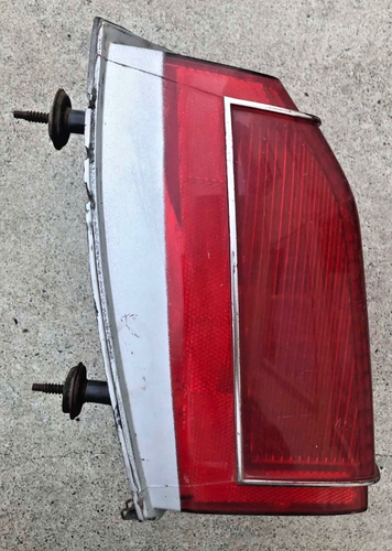 1980-1985 Oldsmobile Delta 88 Drivers Left Rear Taillight GM OEM - Picture 2 of 7