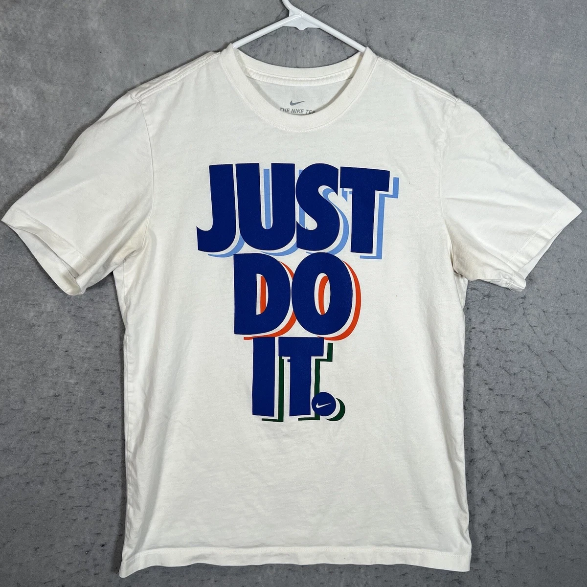 mens medium white t shirt