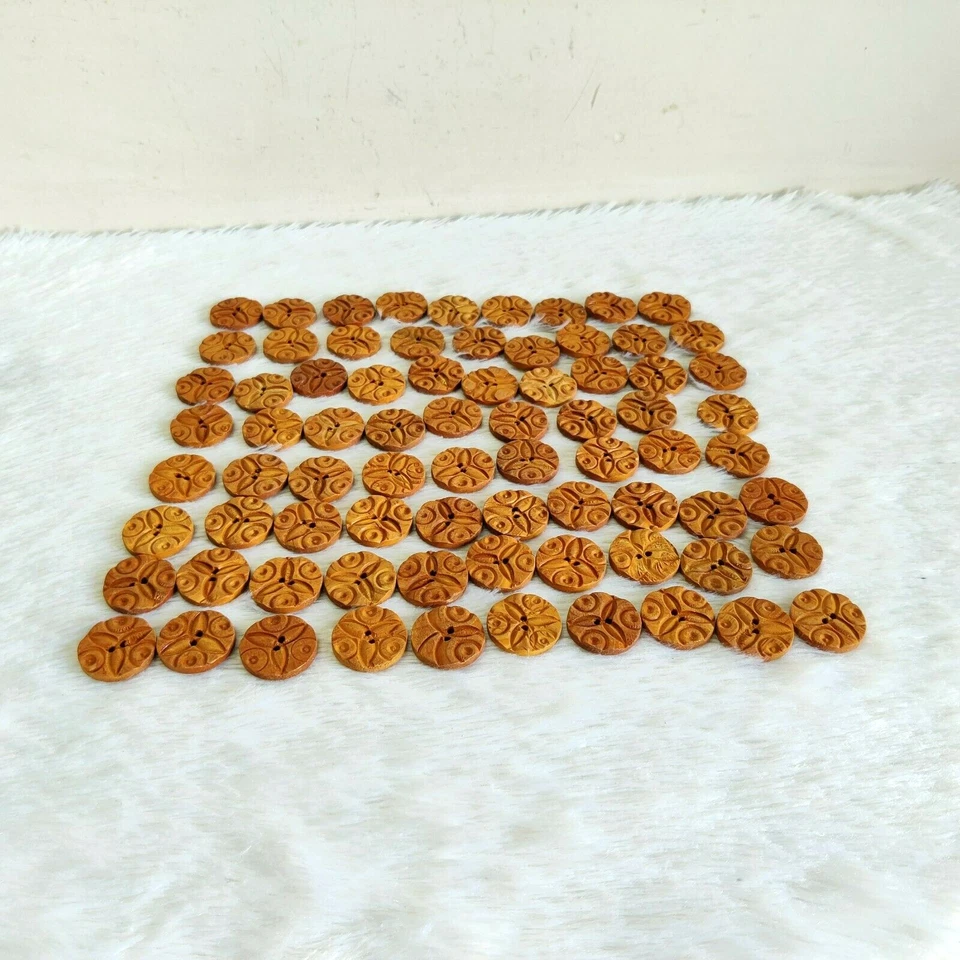 1930s Vintage Wooden Traditional Button Set 76 Pcs Decorative Collectible BTN55 - Image 3 of 4