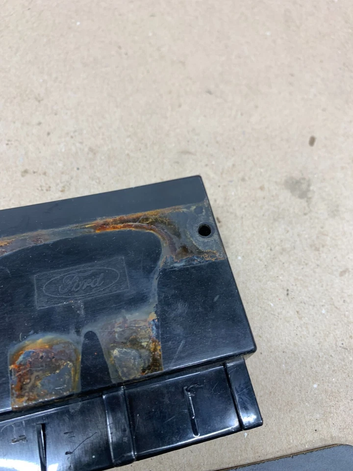 1987 - 1993 MÓDULO DE COMPUTADORA DE CONTROL DE CRUCERO 87 - 93 FORD Mustang GT LX Fabricante de equipo original ¡usado! Foto 3 de 4