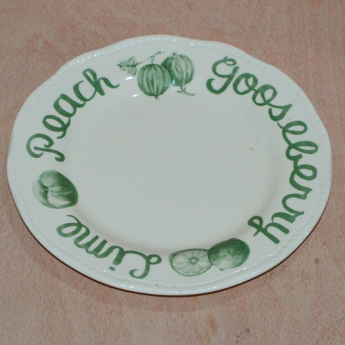 Vintage Wood and Sons Country Green Side Salad Plate 20cm Fruits Design Fault - Picture 2 of 6