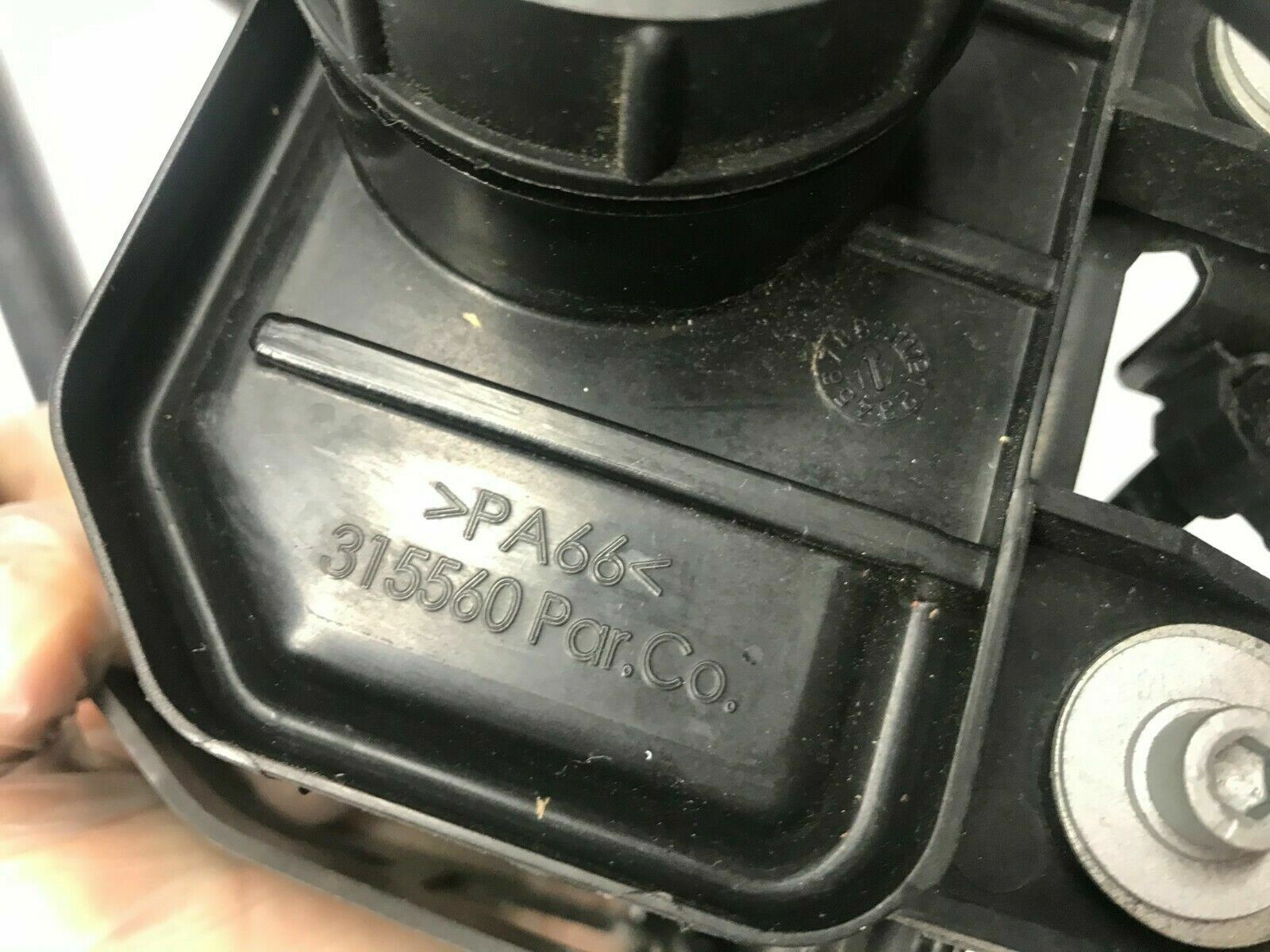 FERRARI 488 POWER STEERING RESERVOIR TUBE FROM TANK TO PUMP OEM 315560 315062
