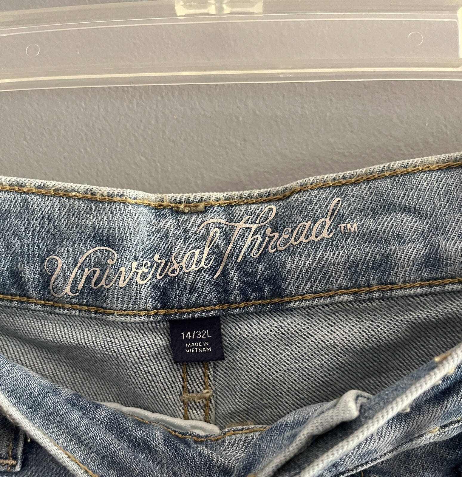 Universal Thread Womens Button Fly Blue Jeans Vin… - image 3