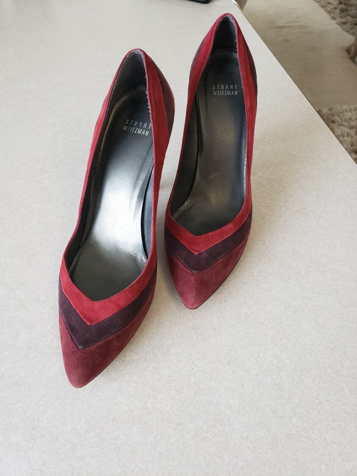 Stuart Weitzman suede Sz 10 Pump  3 Tone Burgundy - image 2