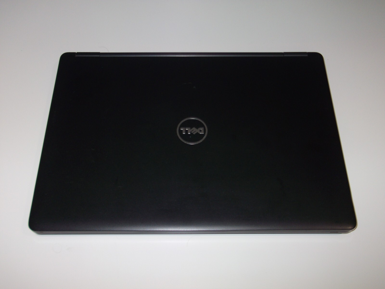 Dell Latitude 5480 14.1" Core i5-6200 2.30GHz 8GB RAM 256GB SSD Windows10 Laptop - Picture 7 of 14