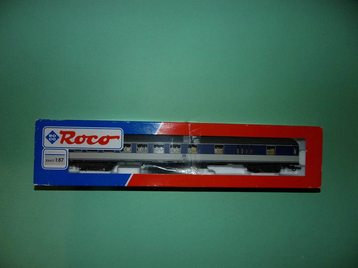 ROCO coffret 3 voitures voyageurs 26,4m type X DB 45920 NEUF