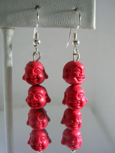BUDDHA HEAD DANGLING EARRINGS IN RESIN WITH 8 HEADS STERLING SILVER HOOK WIRES - 第 1/9 張圖片