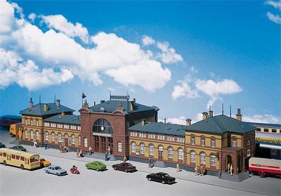 Faller 212113 N-Scale 1:160 Kit of Bonn Station - NEW